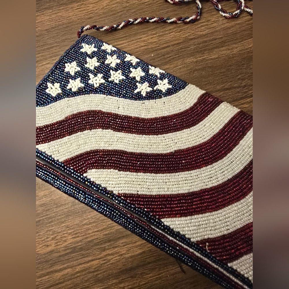 Vintage Patriotic Glass Beaded Clutch Crossbody Bag - Picture 2 of 7